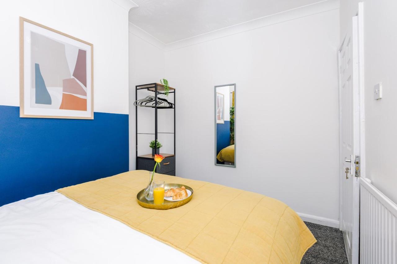 Harley House - Spacious Home With Free Netflix & Parking By Rocketbnb Coventry Exterior foto